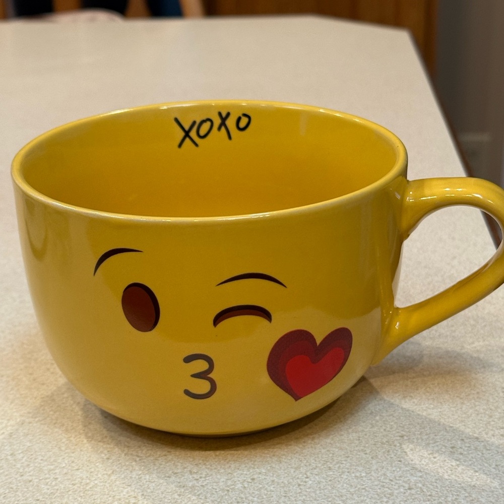 Yellow Emoji Mug with Heart and XOXO